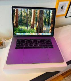 MacBook Pro 16”, 32gb ram, 512gb ssd