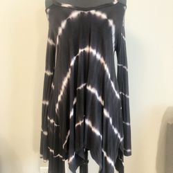 Tie Dye Black/White Long Sleeve Cold Shoulder Tunic Size Small