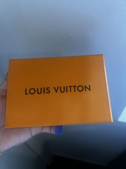 LV Cardholder