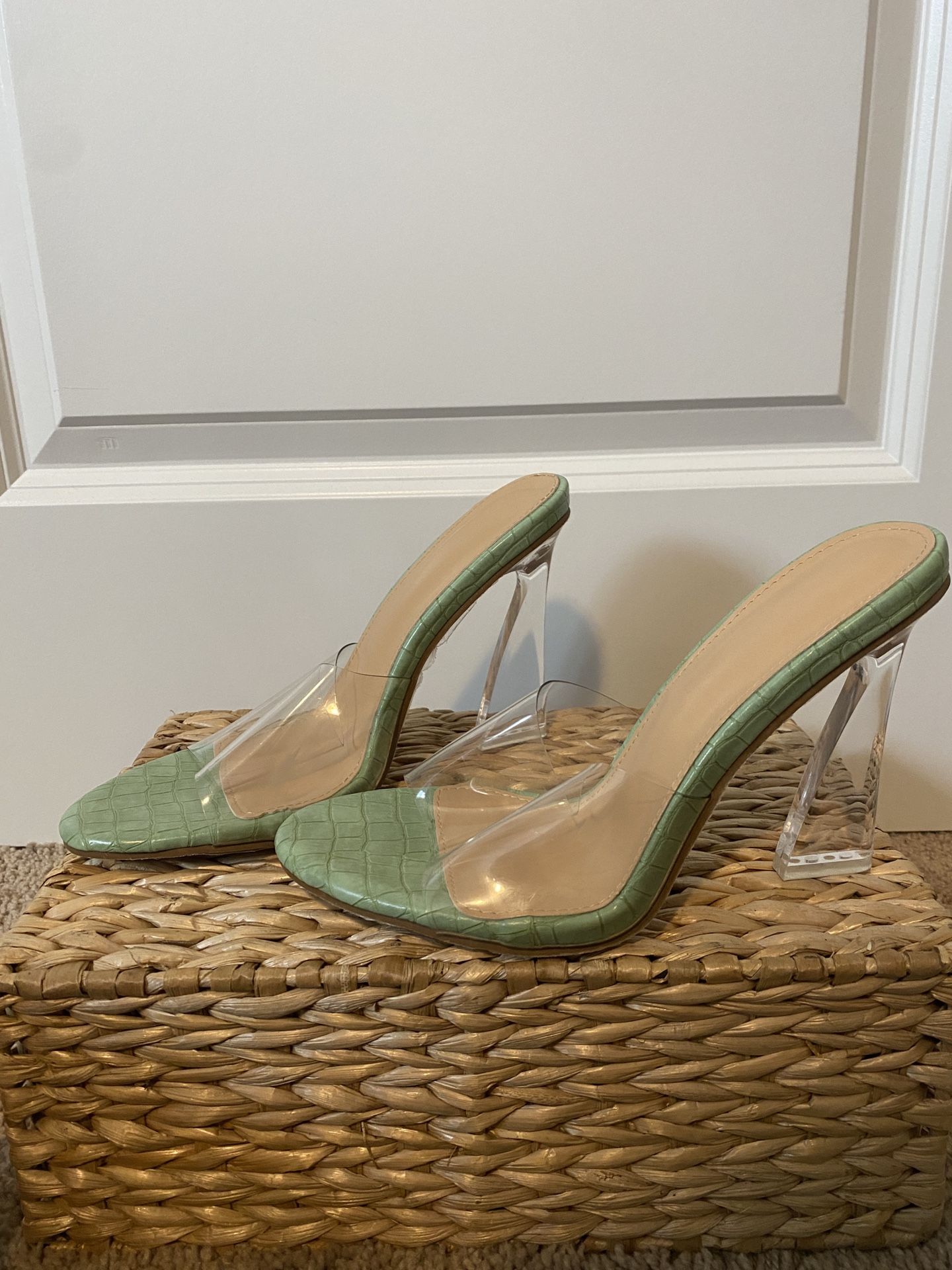 Size 10 Womens Shoes (3 Pairs!!)