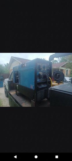 Miller Welder  Bobcat 250nt Welder Generator