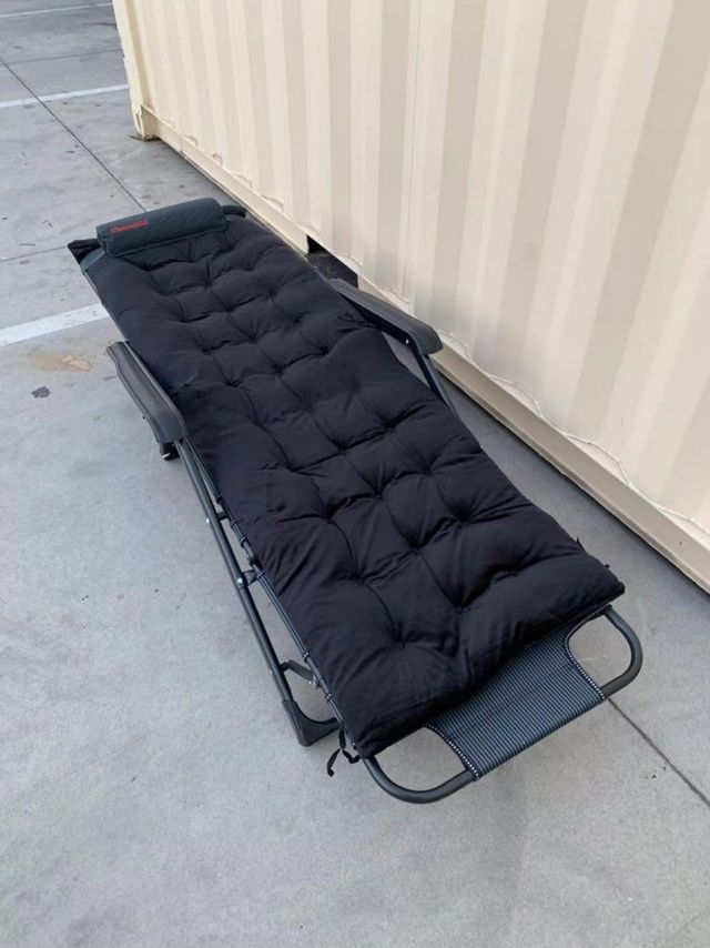 BRAND NEW $65 each Outdoor Patio Lounge Chair Lay Flat Camping Sleeping Bed Cot Foldable Portable with Thick Cushion Various Color Options