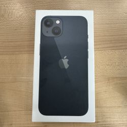 iPhone 13 Midnight