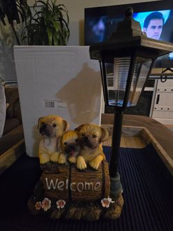 Solar Lantern Pug Puppy Welcome Garden Statue