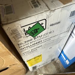 Brand new 12000btu stand up air conditioner