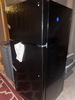 GE top Freezer