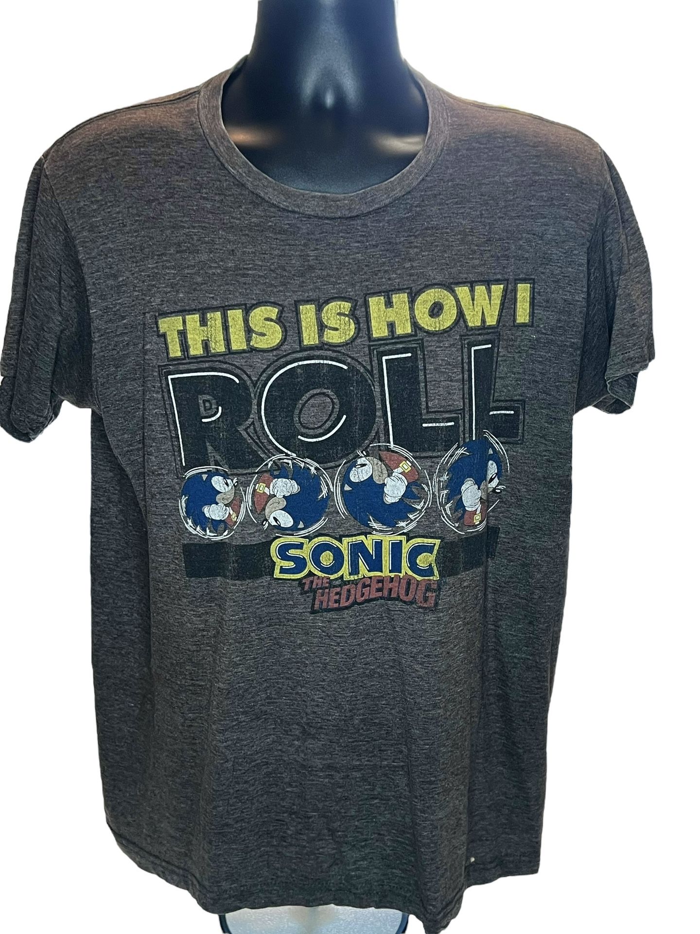 Sonic the Hedgehog “This Is How I Roll” T-Shirt Mens Size L Gray SEGA Gamer Tee