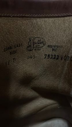 Men’s Justin boots size 11