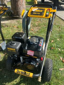 DeWalt 3600 PSI Gas Pressure Washer