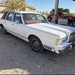1988 Lincoln Town Car