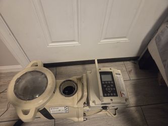 Pentair WHISPERFloxf variable speed  5 hp pool pump