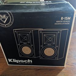 Klipsch R-15m Speakers 