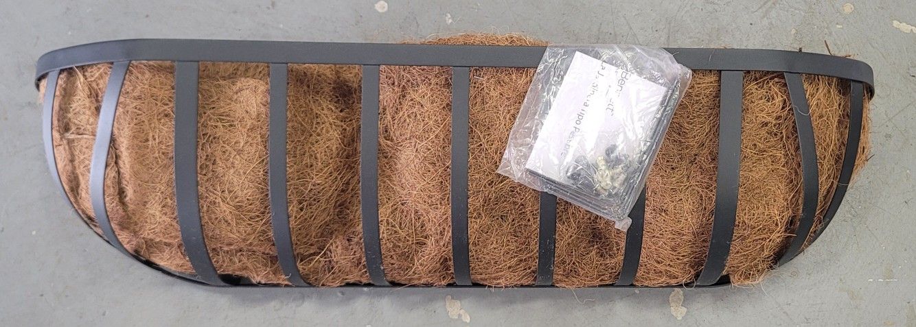 New Metal Planter Box