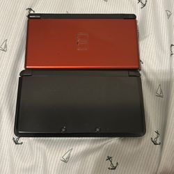 DS lite 3Ds new super Mario Bros new super Mario Bros two plants versus zombies super Mario makers 3-D