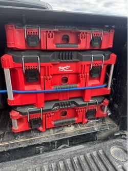 Milwaukee packout