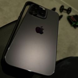 UNLOCKED iPhone 14 PRO - Purple - 256GB 