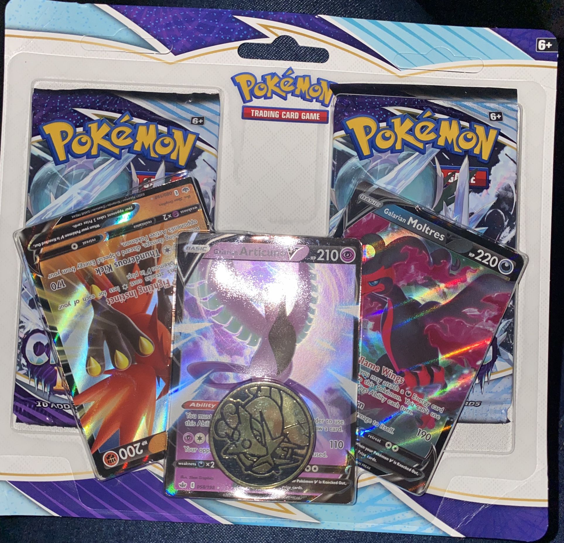 Legendary Bird Trio Pokémon Center Error Blister