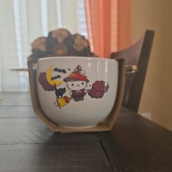 Hello Kitty Halloween Bowl