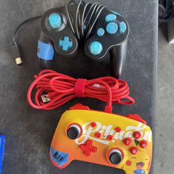 Controllers (  Nintendo GameCube Power A Pikachu Switch Controller )