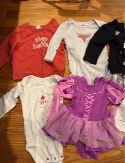 19pc BUNDLE Baby Girl 12Mos Clothes Onesies Bodysuits Tops & Pants, Footies