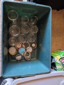 Assorted masonry jars