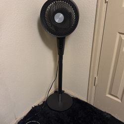 High Volume Fan With Remote