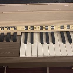 Emenee Audion Portable Organ 