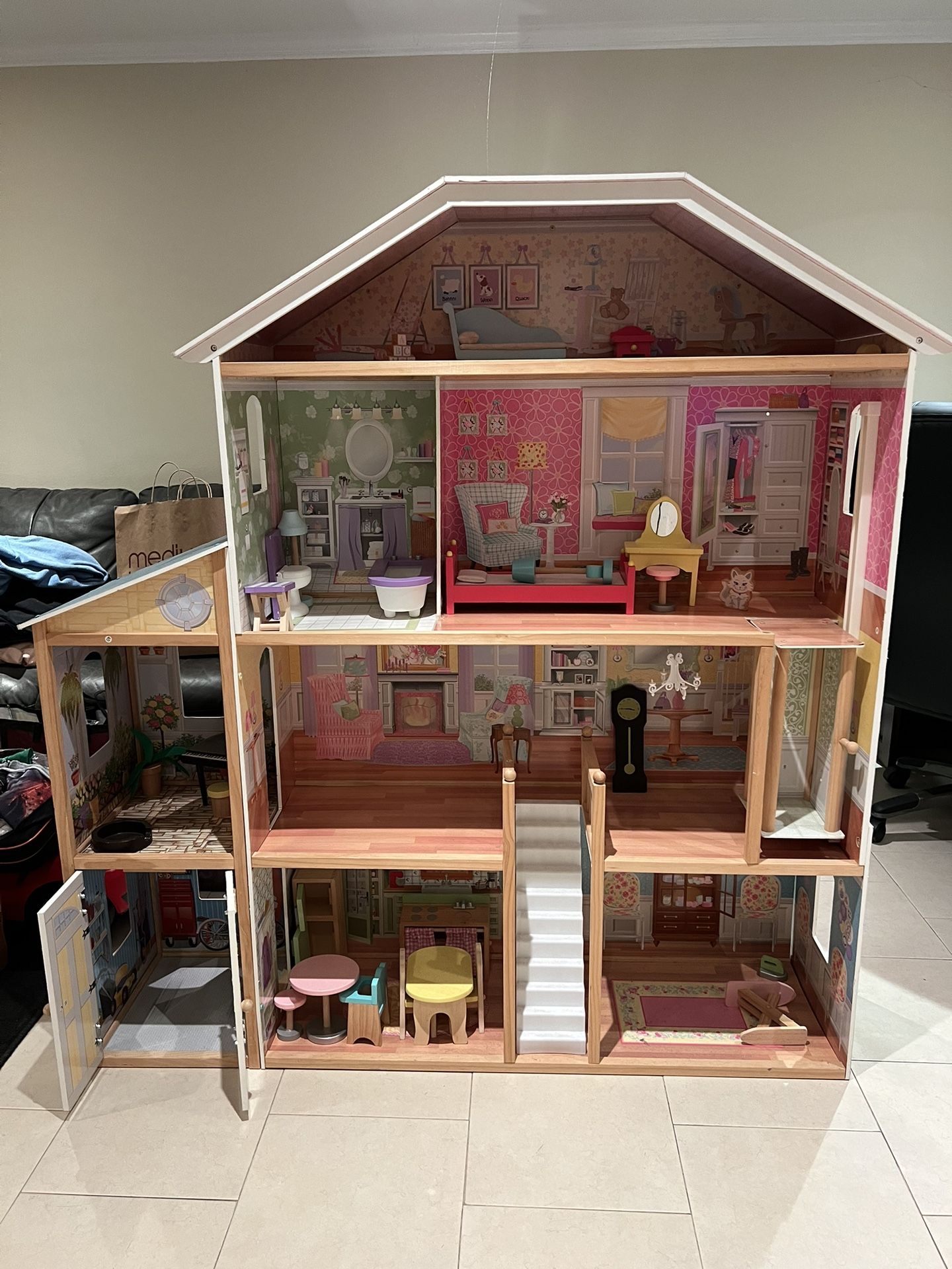 5 Foot Tall Doll House