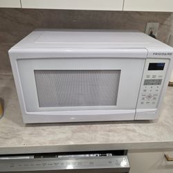 Frigidaire Microwave Microondas