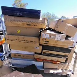 PC Broken Monitors (Use Them For Parts) ($15 Each One)