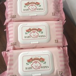 NWOT Pink Baby Wipes Pack 👶