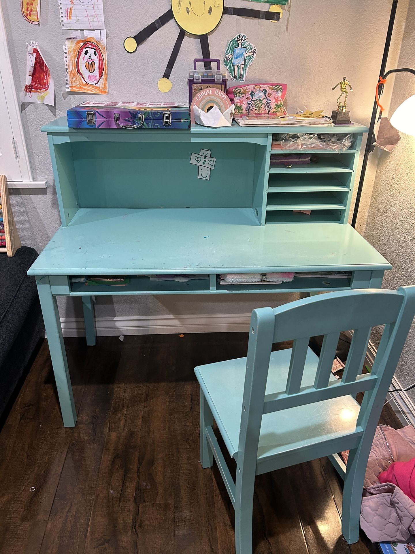 Kid Desk