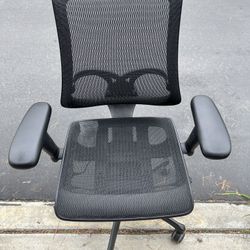 WorkPro® 1000 Series Ergonomic Mesh/Mesh Mid-Back Task Chair, Black