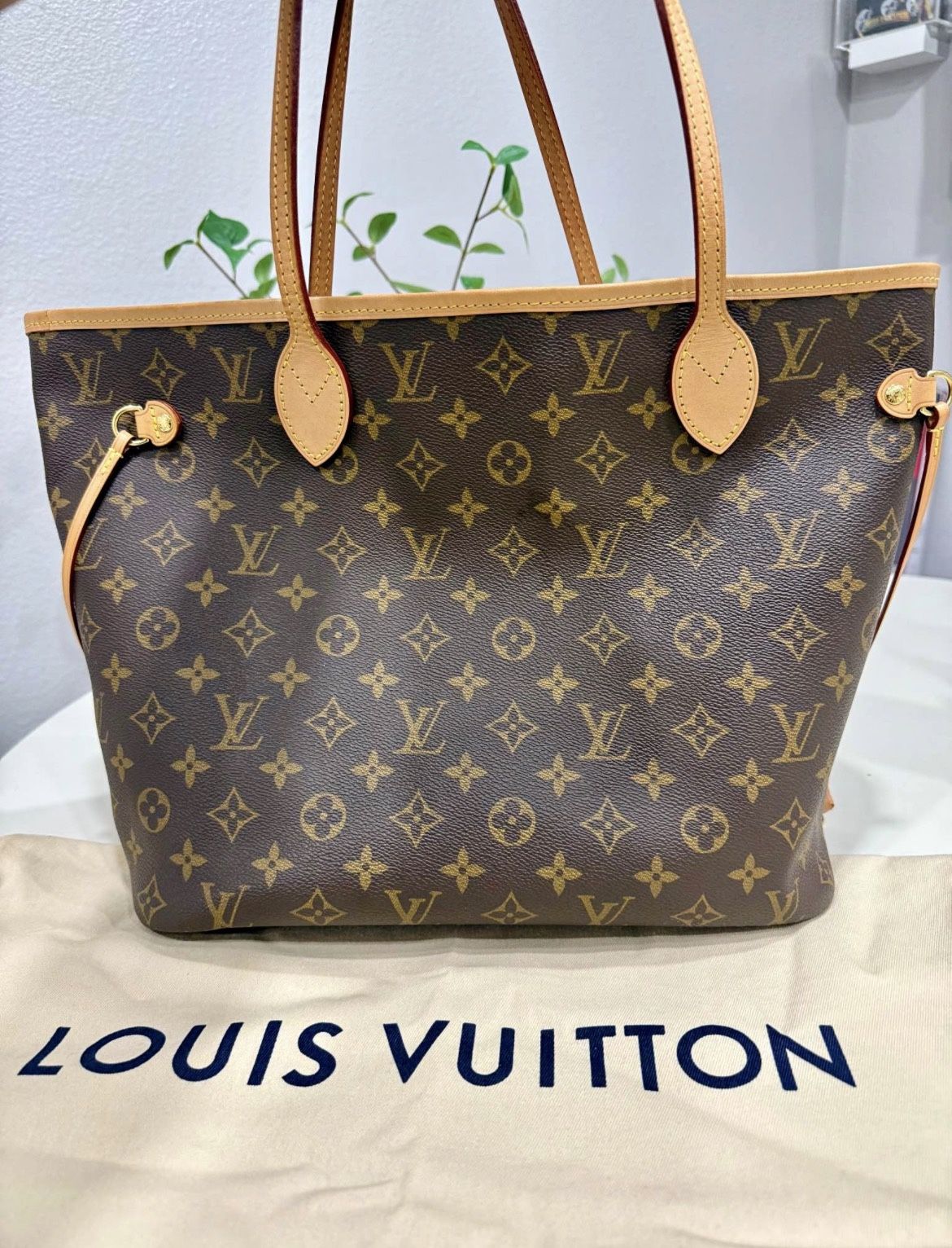 Louis Vuitton Brown Neverfull MM Monogram Tote Bag