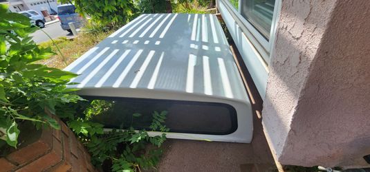 2003 long bed ford ranger camper shell white