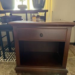 End table 