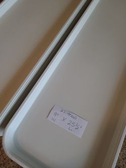 Carlisle Market/Bakery Trays