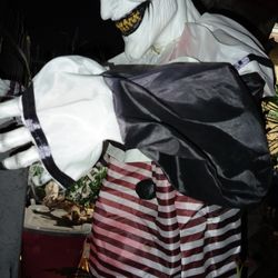 Motion sensor Clown Halloween Decoration