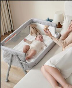 AirClub Bedside Sleeper Bassinet Adjustable Height, Breathable Mesh - Gray (Brand New)