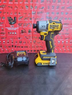 DEWALT XR 20V MAX 1/4-IN. BRUSHLESS CORDLESS IMPACT DRIVER WITH 2.0 AH BATTERY AND CHARGER INCLUDED