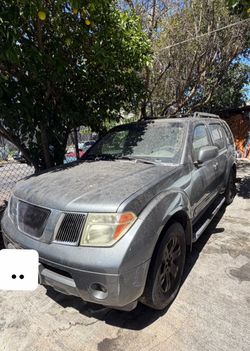 2005 Nissan Pathfinder