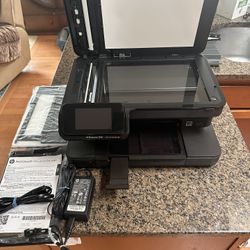 HP Photo smart 7520 All In one Color/B/W Printer Scanner Photocopier