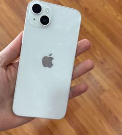 UNLOCKED IPHONE 13 / READY TO USE