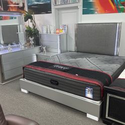 Great Offer Now✅Beautiful Silver 5pc Bedroom Furniture Set Available Limited Time Only $1499