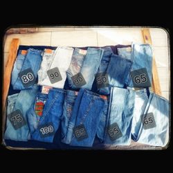 True Religion  ,  Levy  , Lucky 