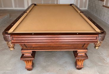 Pool table 9ft- Built in Compartment- New felt- any color- Free Delivery
