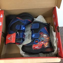 New Disney Pixar Cars Winter Snow Boots Kids Size 6
