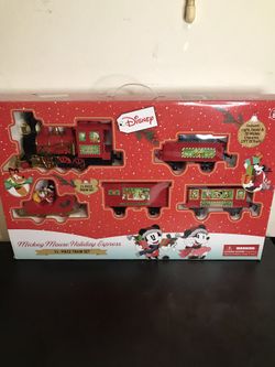 Disney Mickey Mouse Holiday Express 21 piece Train Set