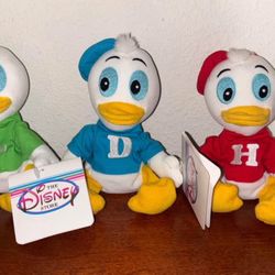 NEW WITH TAGS DISNEY STORE EXCLUSIVE  DUCKTALES; HUEY DEWEY AND LOUIE BEAN BAG PLUSH SET