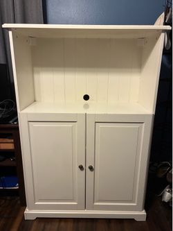 Tv stand/dresser